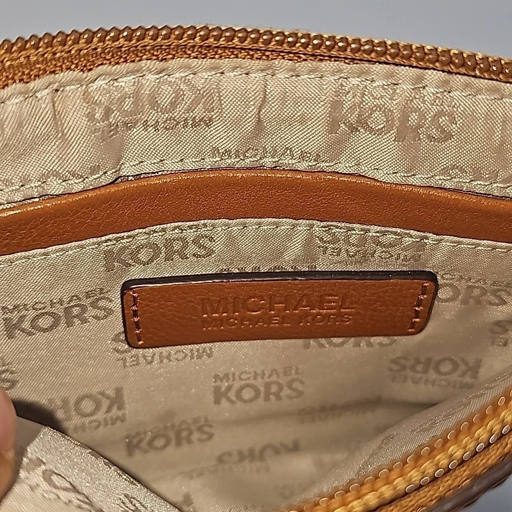 Michael Kors Mk Signature Beige/tan Beige Canvas W